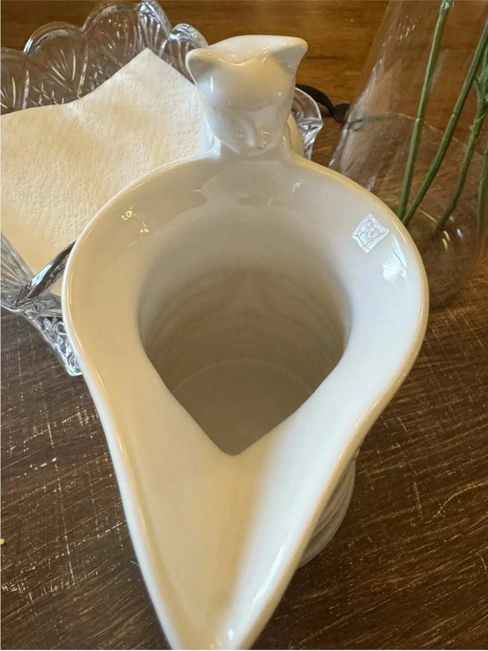 Williams Sonoma whimsical White Cat Pitcher Made in Italy 6.5” Grandma Core